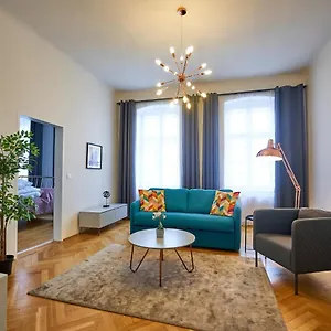 Fancy For 5 With Self-check-in At Spittelberg Apartamento Viena